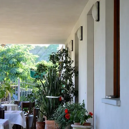 Farm stay La Di Valbella Asti